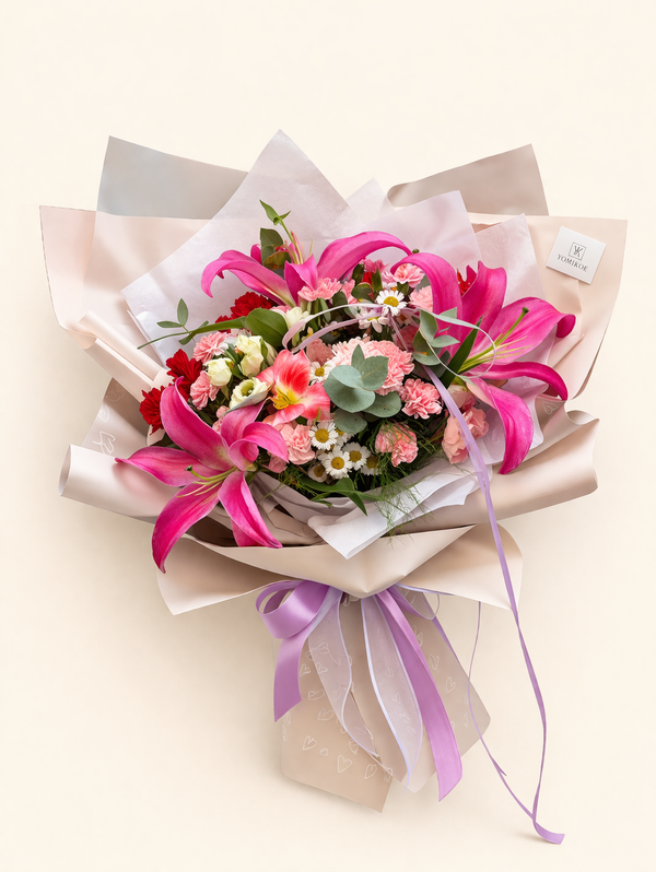 Bouquet de Lirios y Flores de Estación
